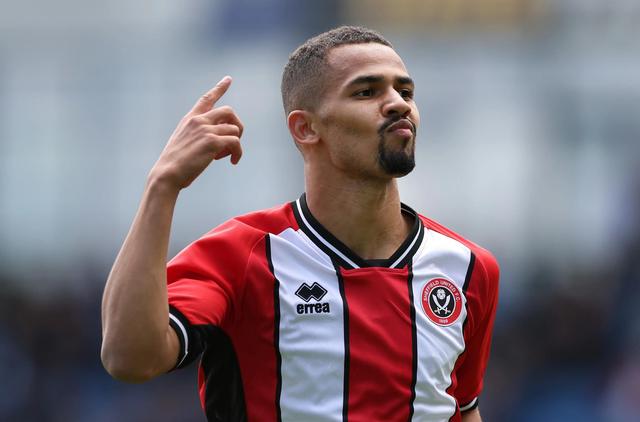 谢菲联继续不败,挑战英超霸主地位的简单介绍 谢菲联继续不败,挑战英超霸主地位的简单介绍