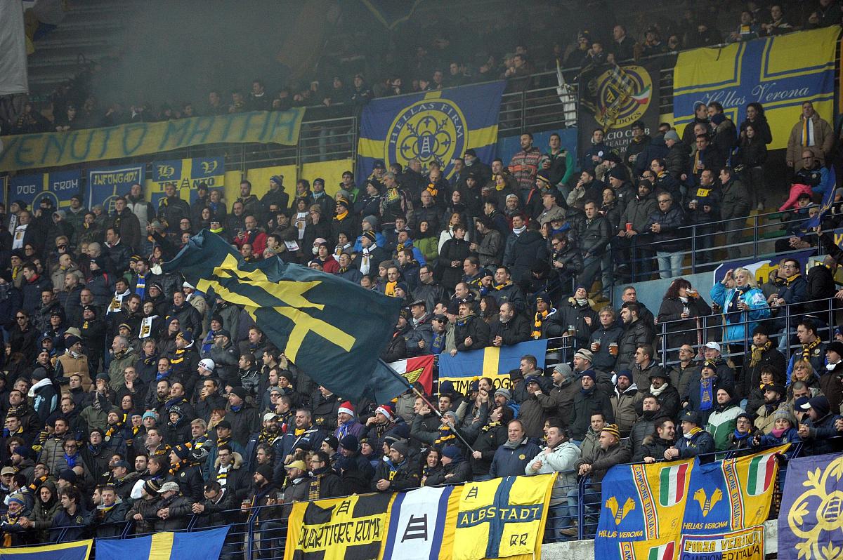 包含蒙特雷戈蒙特雷利队喜迎胜利,再创佳绩的词条 包含蒙特雷戈蒙特雷利队喜迎胜利,再创佳绩的词条